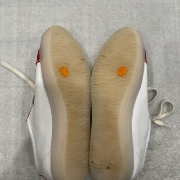 [39/8-8.5] Softinos Women Red and White Low Top Lace Up Sneakers EUC - Picture 10 of 10